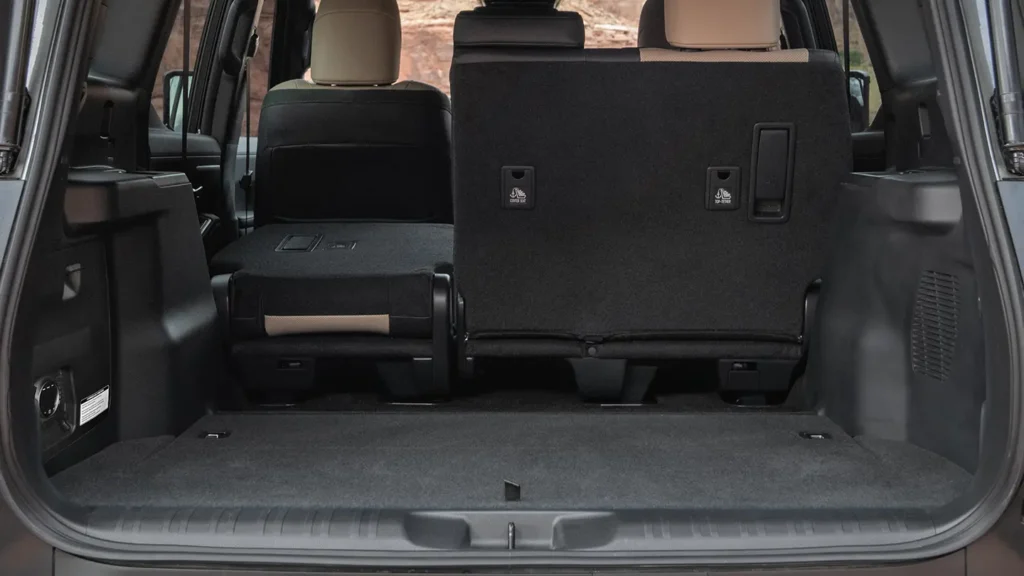 렉서스 GX 550 트렁크 3열 시트 폴딩 평탄화 및 차박 공간