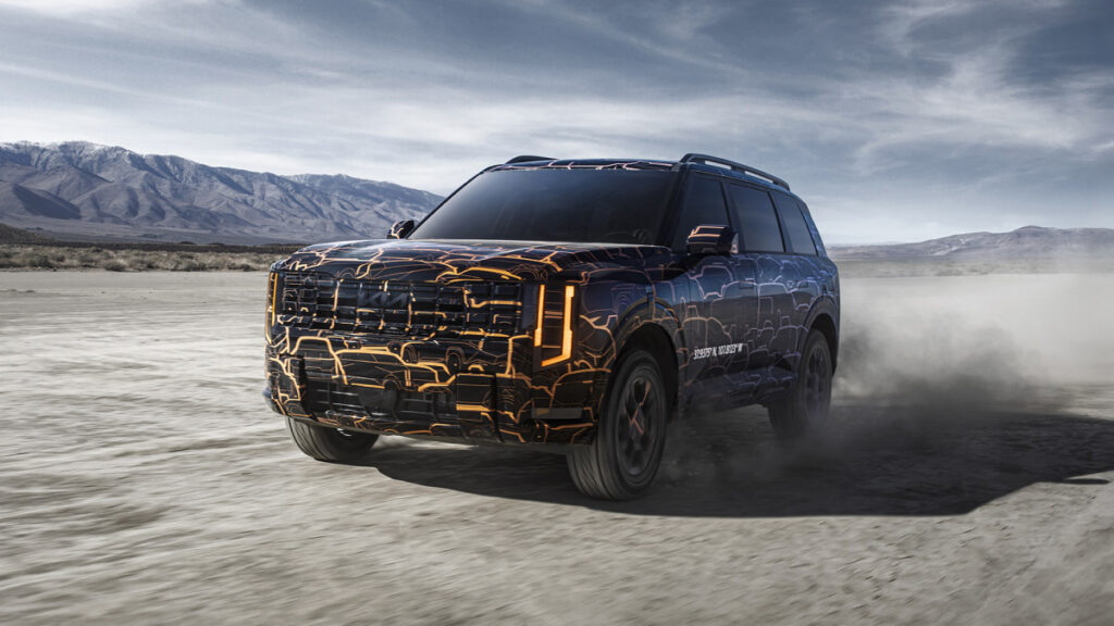 2027 Kia Telluride Technical Analysis Matte sand color 2027 Kia Telluride X-Pro focusing on 9.1-inch ground clearance