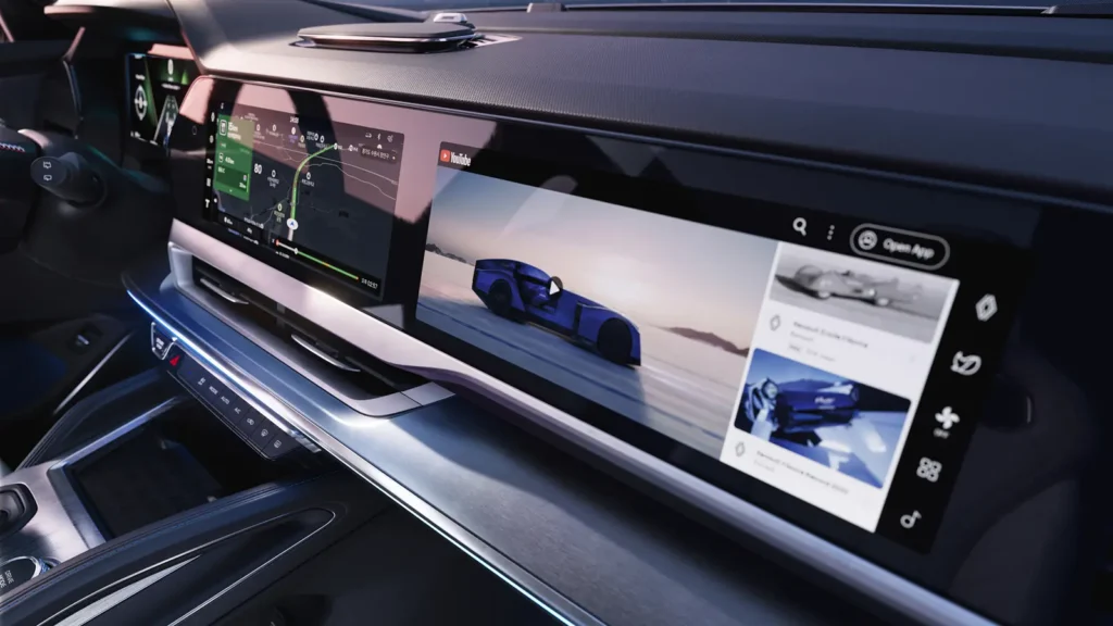 Interior of the Renault Filante featuring the triple-screen OpenR panorama dashboard with AR gaming interface.