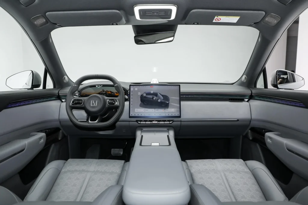 Zeekr 7X spacious rear seat legroom with luxury interior